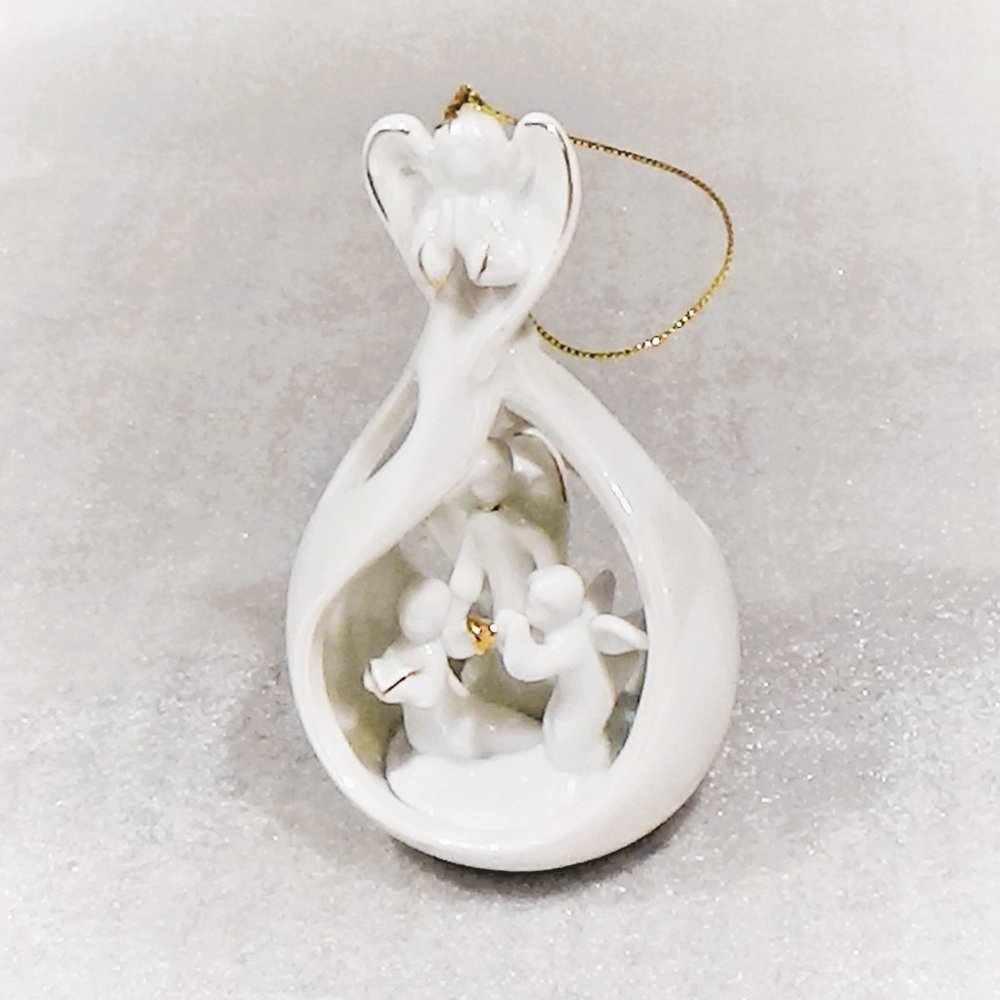 Avon China Christmas Tree Angel Ornament-2005
